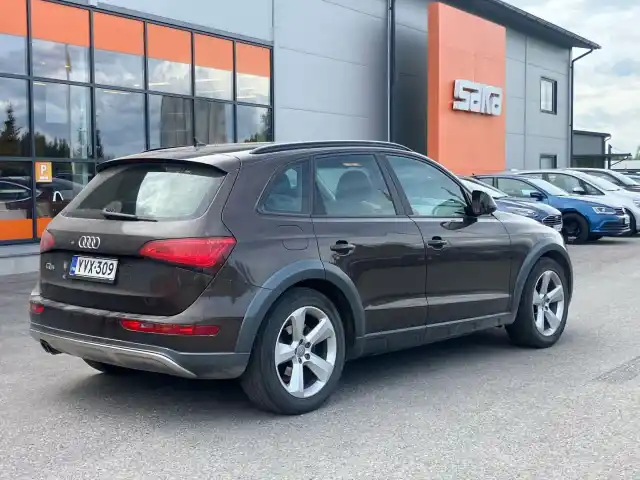 Harmaa Farmari, Audi Q5 – YVX-309