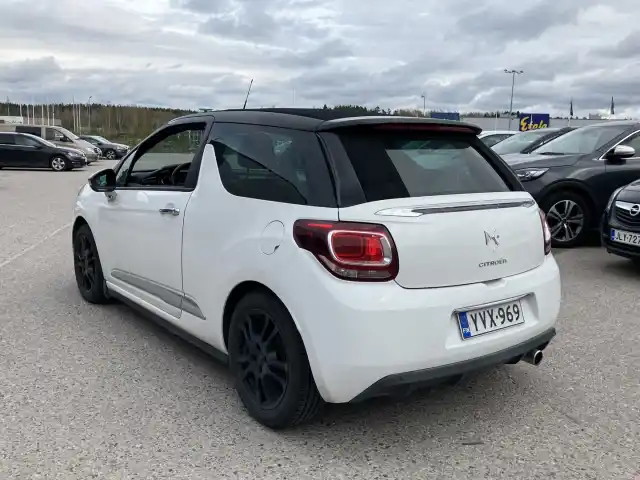 Valkoinen Avoauto, Citroen DS3 – YVX-969
