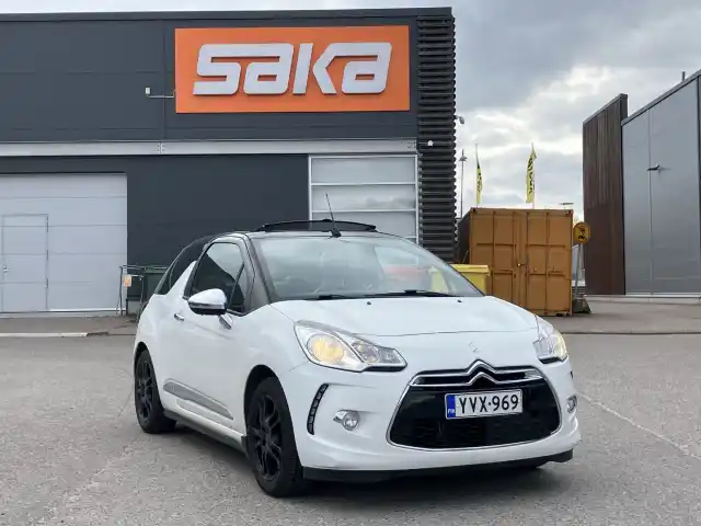 Valkoinen Avoauto, Citroen DS3 – YVX-969