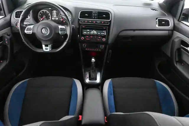 Sininen Viistoperä, Volkswagen Polo – YVY-202