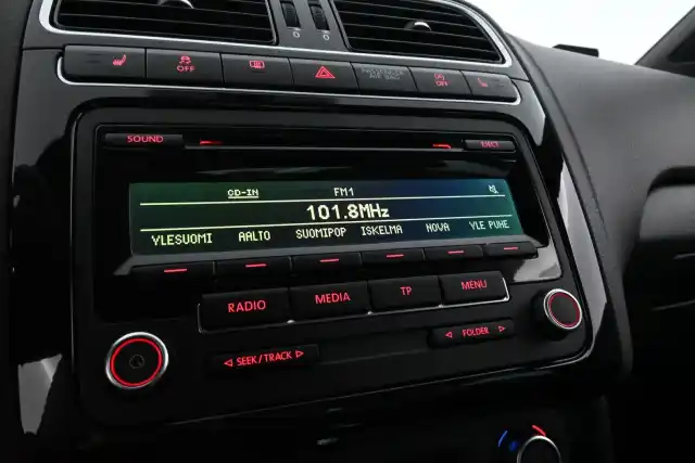 Sininen Viistoperä, Volkswagen Polo – YVY-202