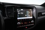 Harmaa Maastoauto, Mitsubishi Outlander PHEV – YXB-889, kuva 21