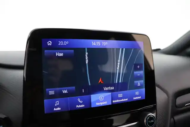 Harmaa Maastoauto, Ford Puma – YXC-778