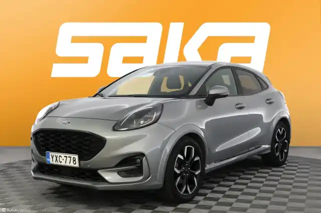 Harmaa Maastoauto, Ford Puma – YXC-778