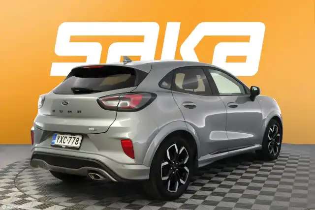 Harmaa Maastoauto, Ford Puma – YXC-778