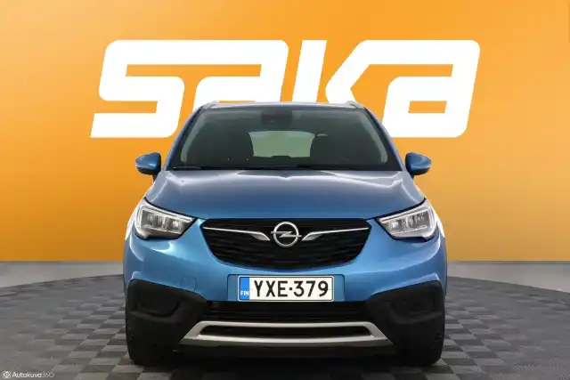 Sininen Maastoauto, Opel Crossland X – YXE-379