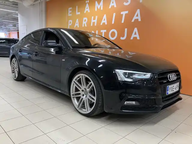 Musta Viistoperä, Audi A5 – YXE-499