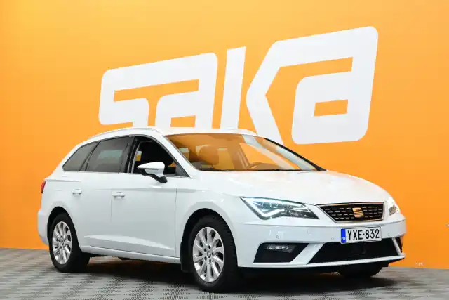 Valkoinen Farmari, Seat LEON – YXE-832