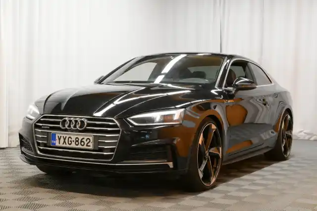 Musta Coupe, Audi A5 – YXG-862