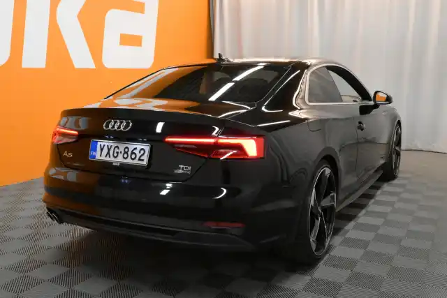 Musta Coupe, Audi A5 – YXG-862