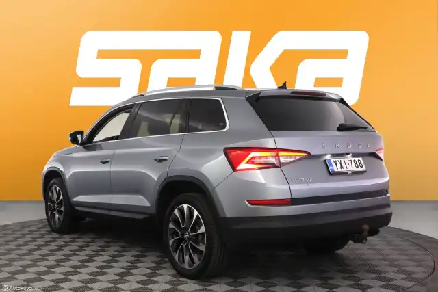 Harmaa Maastoauto, Skoda Kodiaq – YXI-788