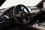 Musta Maastoauto, BMW X5 – YXJ-142, kuva 16