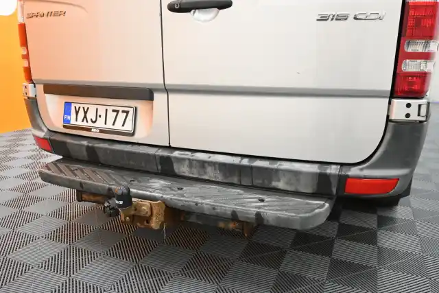 Hopea Kuorma-auto, Mercedes-Benz Sprinter – YXJ-177