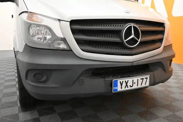 Hopea Kuorma-auto, Mercedes-Benz Sprinter – YXJ-177