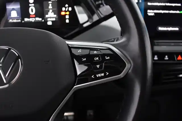 Valkoinen Viistoperä, Volkswagen ID.3 – YXJ-525