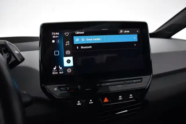 Valkoinen Viistoperä, Volkswagen ID.3 – YXJ-525