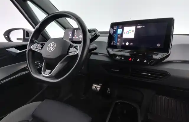 Valkoinen Viistoperä, Volkswagen ID.3 – YXJ-525