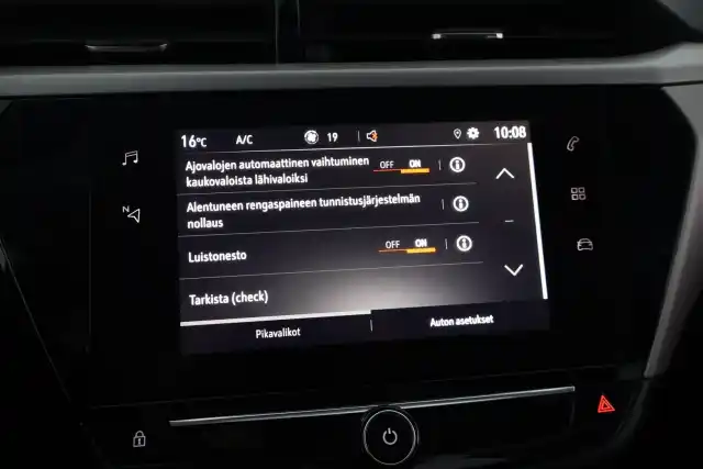Punainen Viistoperä, Opel Corsa-e – YXJ-658