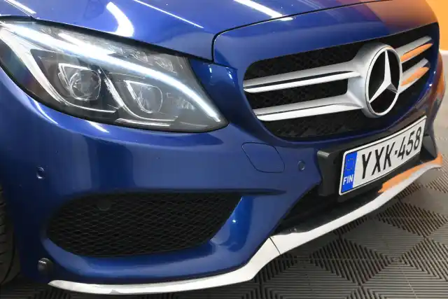 Sininen Farmari, Mercedes-Benz C – YXK-458