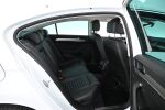 Valkoinen Sedan, Volkswagen Passat – YXM-605, kuva 13