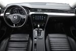 Valkoinen Sedan, Volkswagen Passat – YXM-605, kuva 14