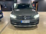 Harmaa Maastoauto, Volkswagen Tiguan – YXN-759, kuva 2