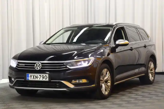 Musta Farmari, Volkswagen Passat – YXN-790