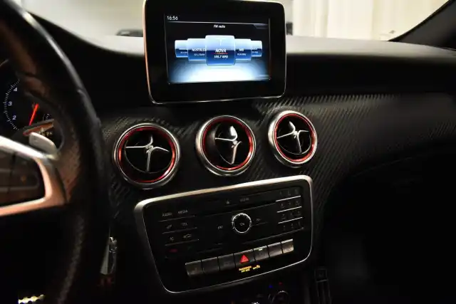 Hopea Viistoperä, Mercedes-Benz A – YXO-121