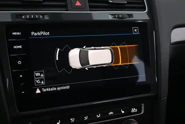 Valkoinen Viistoperä, Volkswagen Golf – YXO-276
