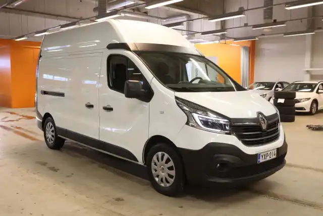 Valkoinen Pakettiauto, Renault Trafic – YXP-214