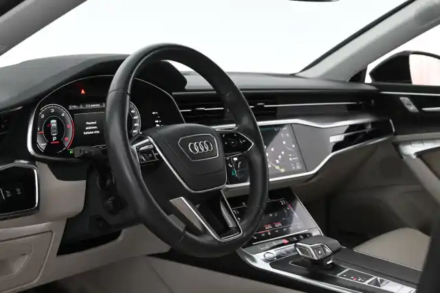 Harmaa Viistoperä, Audi A7 – YXP-325