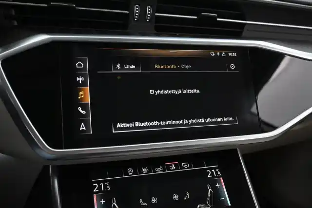 Harmaa Viistoperä, Audi A7 – YXP-325