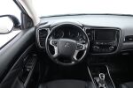 Valkoinen Maastoauto, Mitsubishi Outlander – YXR-683, kuva 14