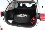 Valkoinen Maastoauto, Mitsubishi Outlander – YXR-683, kuva 24