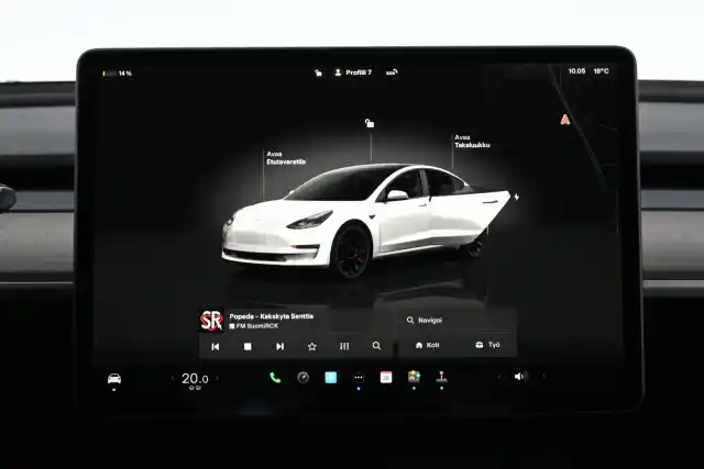 Valkoinen Sedan, Tesla Model 3 – YXU-113