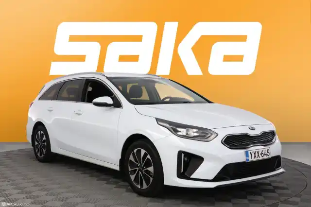 Valkoinen Farmari, Kia Ceed – YXX-645
