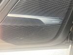Harmaa Maastoauto, Audi Q7 – YXX-680, kuva 10