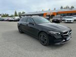 Musta Farmari, Mercedes-Benz C – YXZ-671, kuva 3