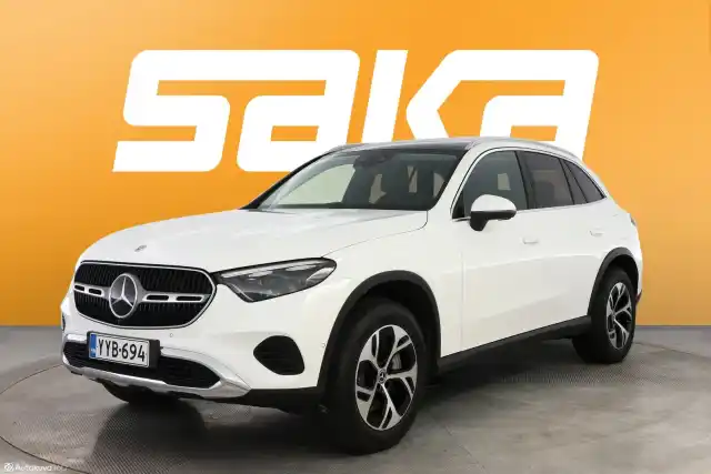 Valkoinen Maastoauto, Mercedes-Benz GLC – YYB-694