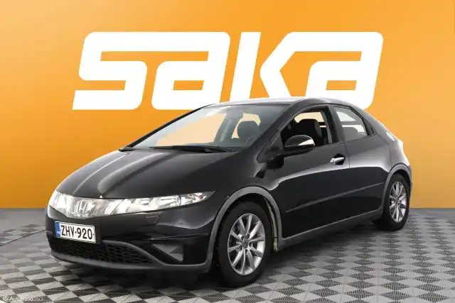 Musta Viistoperä, Honda Civic – ZHV-920