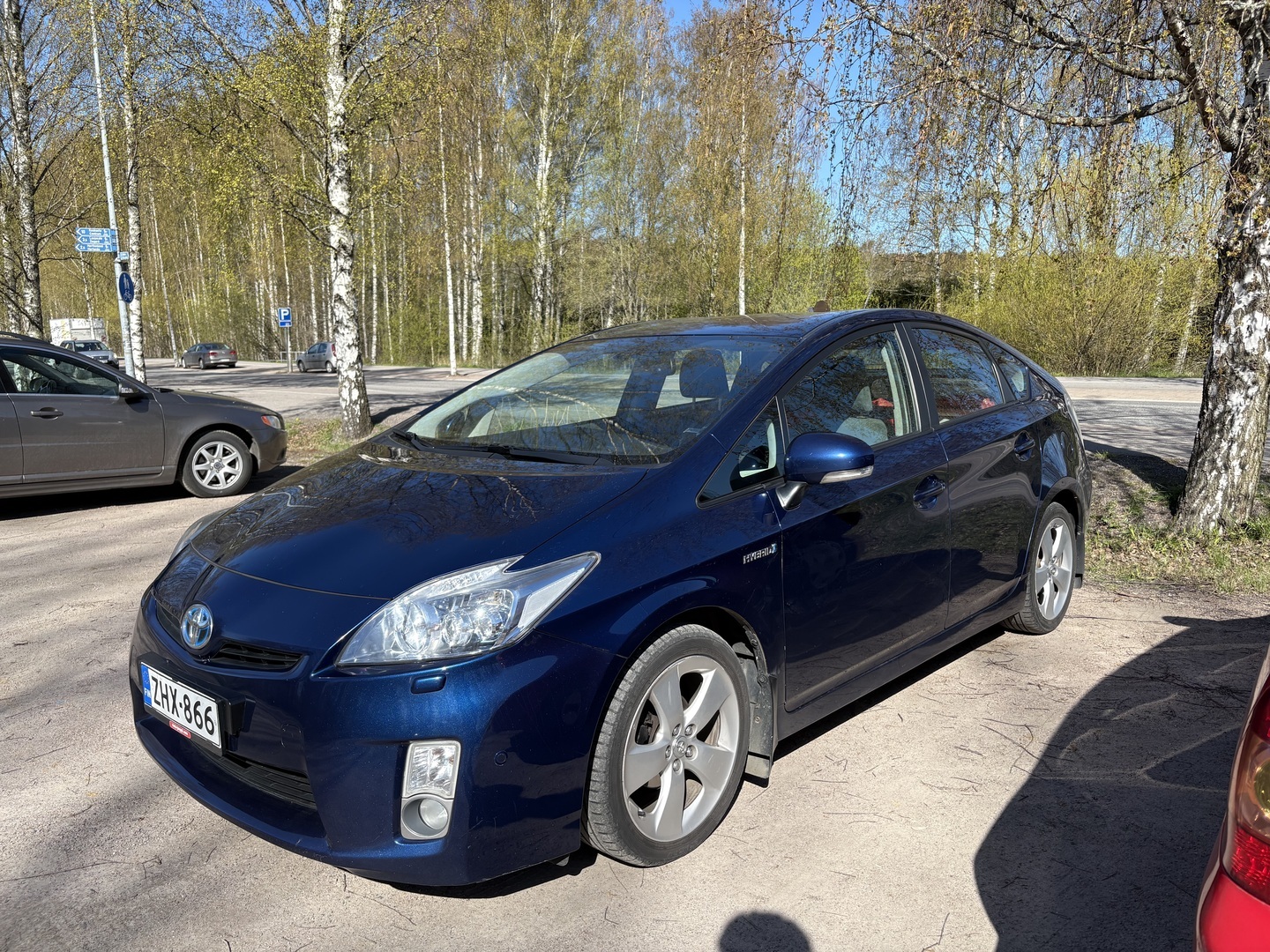 Sininen Viistoperä, Toyota Prius – ZHX-866