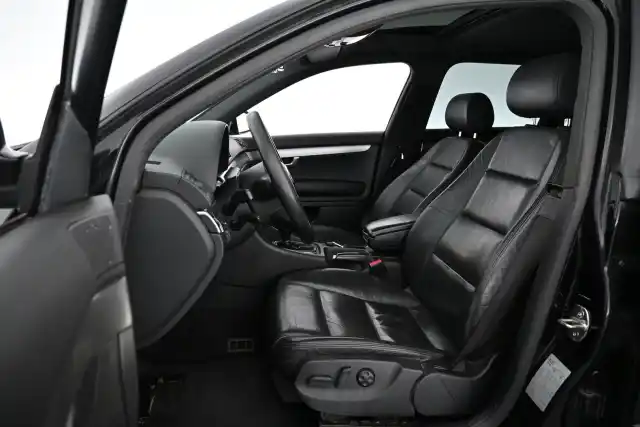Musta Farmari, Audi A4 – ZIJ-503