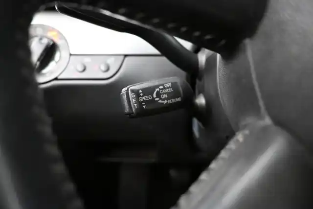 Musta Farmari, Audi A4 – ZIJ-503