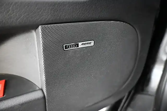 Musta Farmari, Audi A4 – ZIJ-503