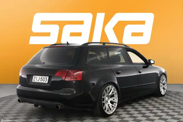 Musta Farmari, Audi A4 – ZIJ-503
