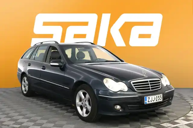 Musta -, Mercedes-Benz C – ZJJ-233