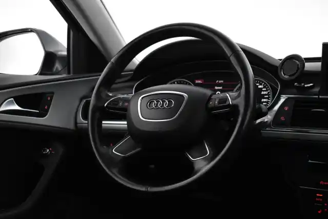 Sininen Farmari, Audi A6 – ZJN-333