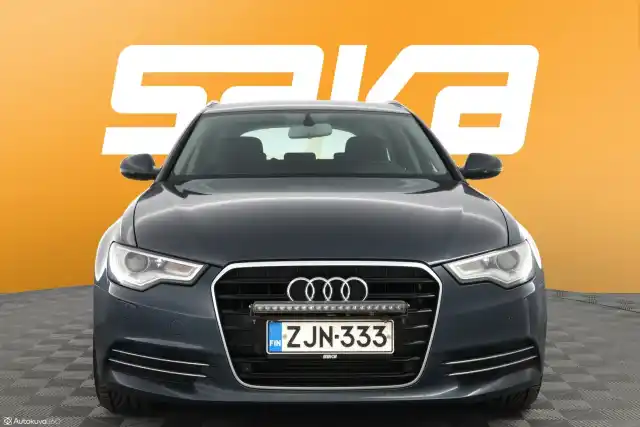 Sininen Farmari, Audi A6 – ZJN-333