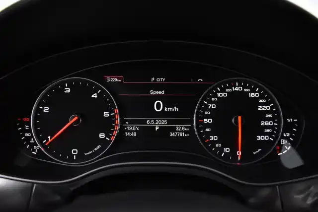 Sininen Farmari, Audi A6 – ZJN-333