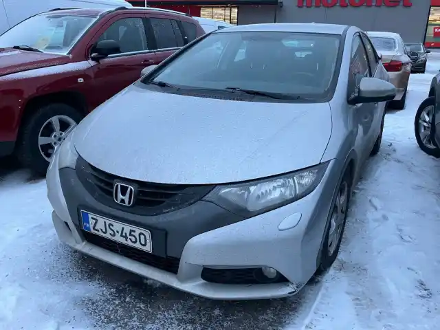 Harmaa Viistoperä, Honda Civic – ZJS-450